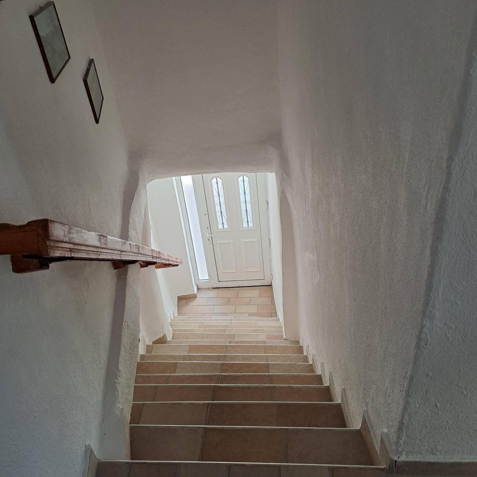 Makri Square Apartment Экстерьер фото
