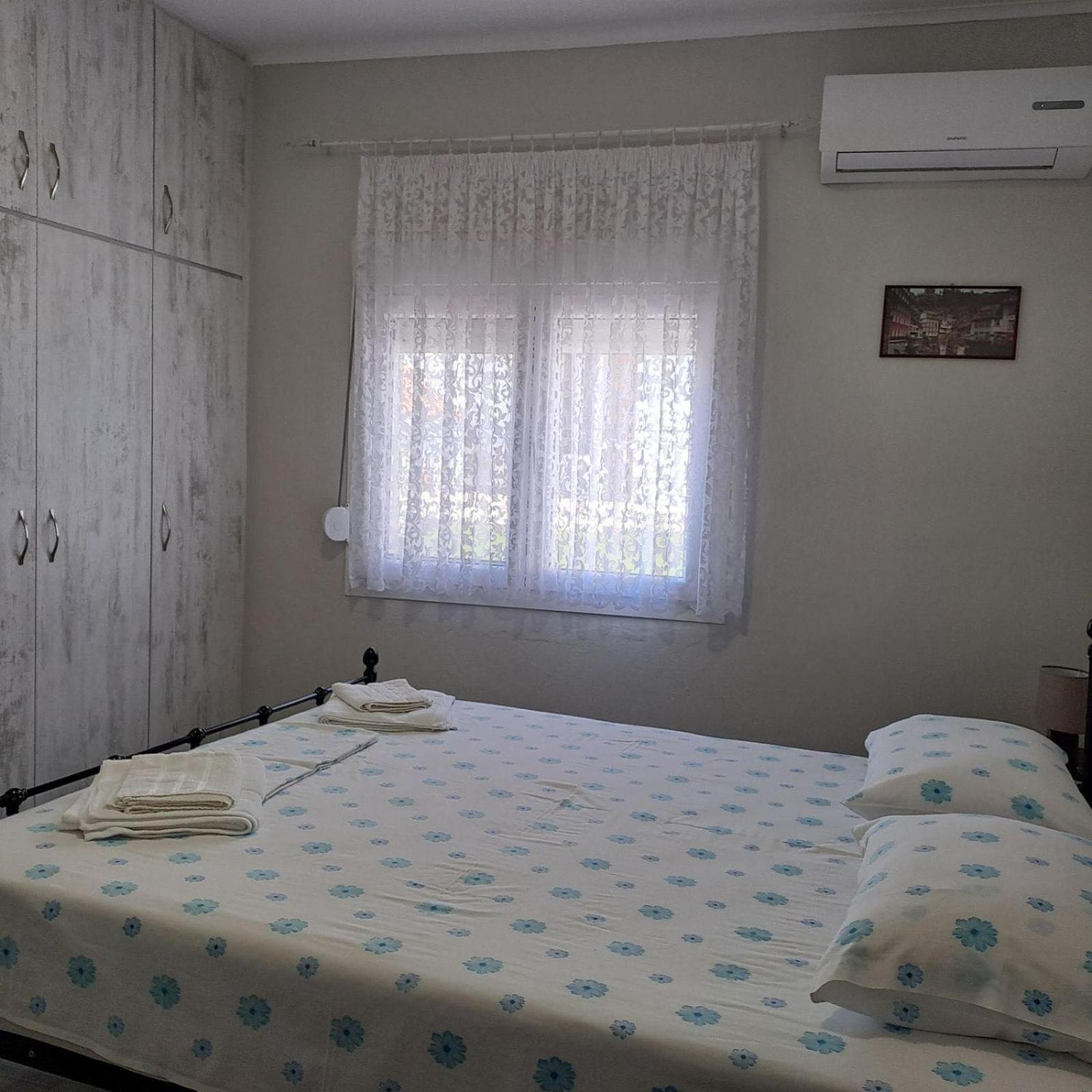 Makri Square Apartment Экстерьер фото