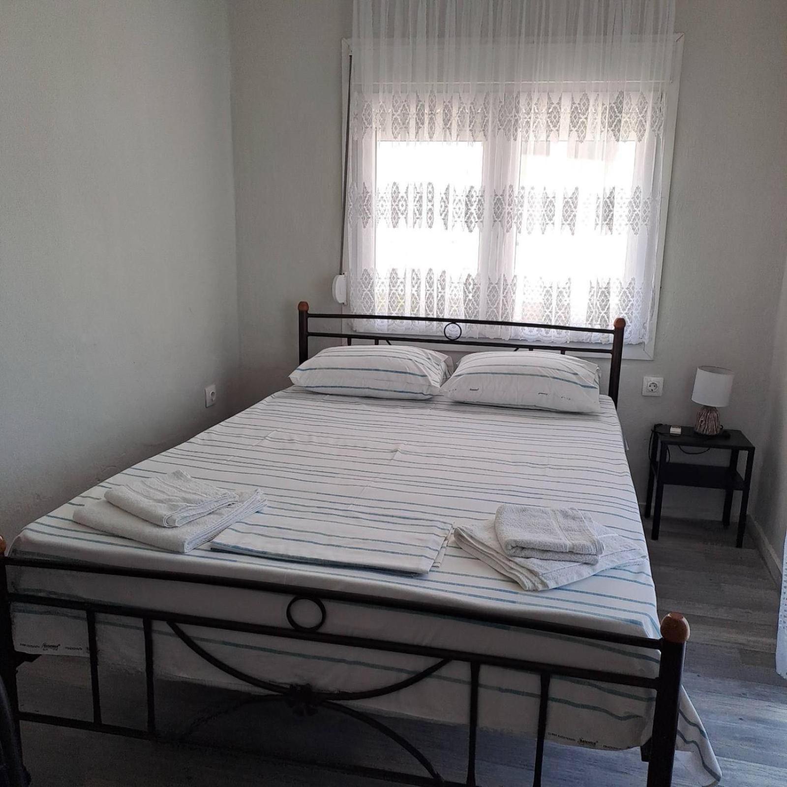 Makri Square Apartment Экстерьер фото