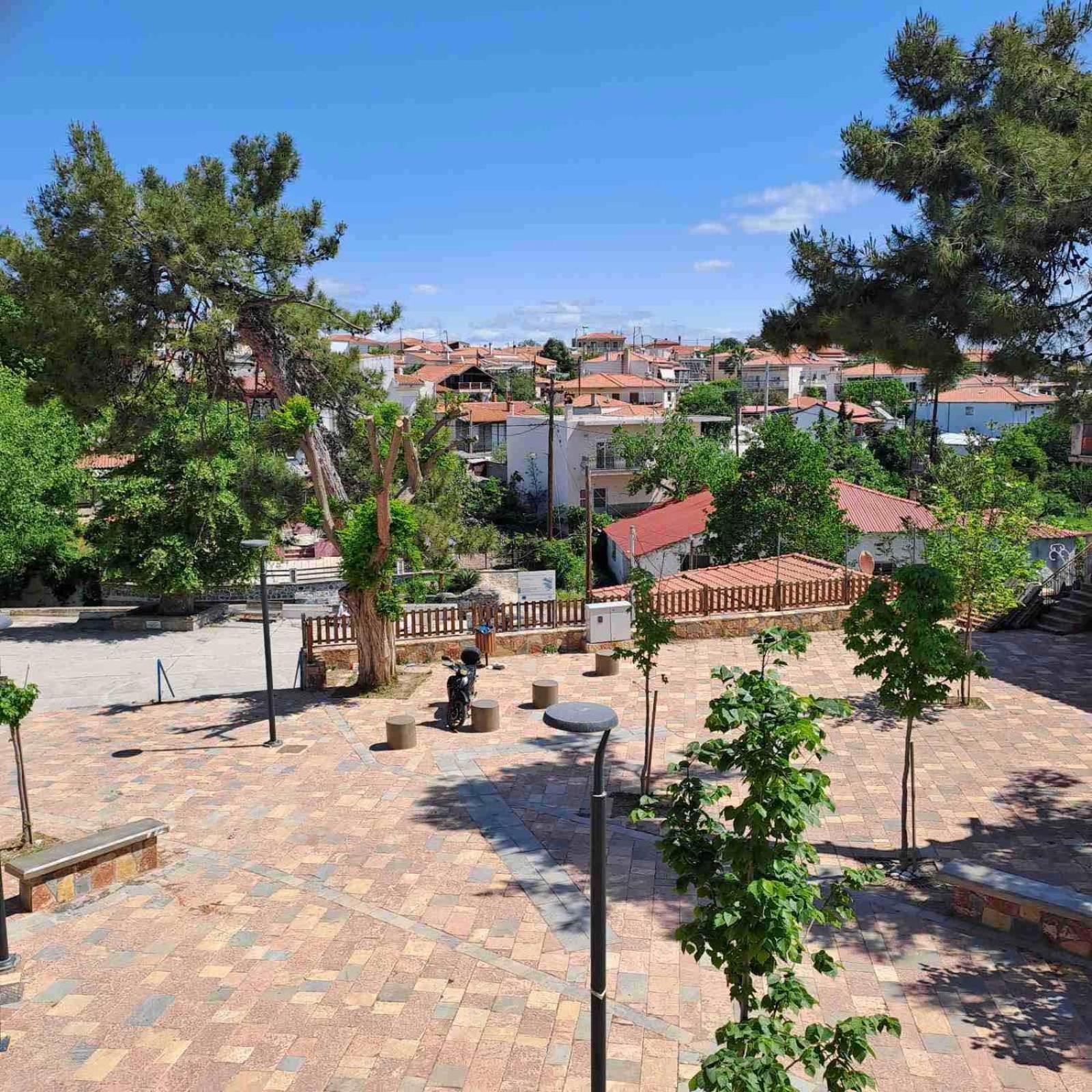 Makri Square Apartment Экстерьер фото