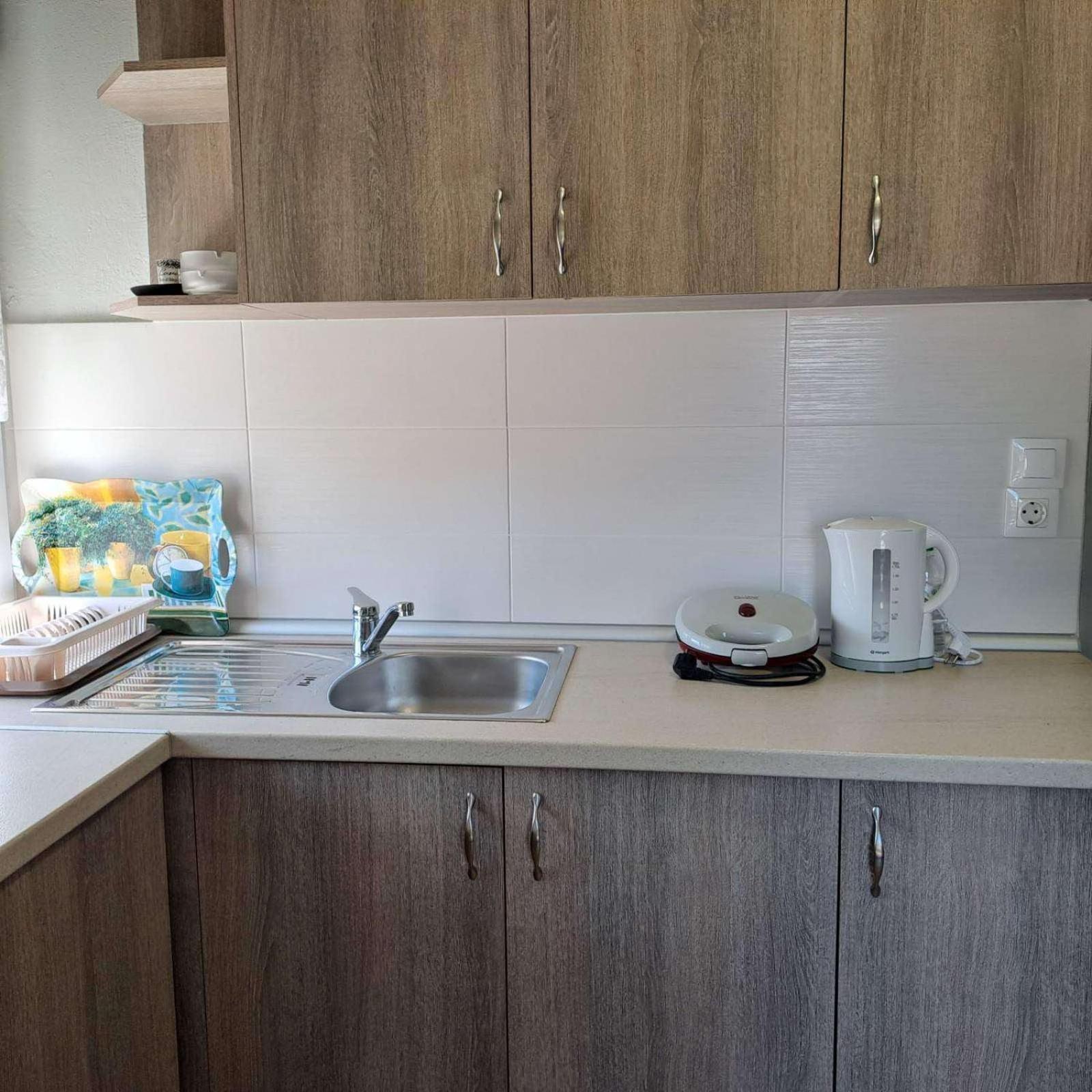 Makri Square Apartment Экстерьер фото